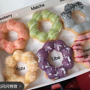 Meet your Posher, Suzie